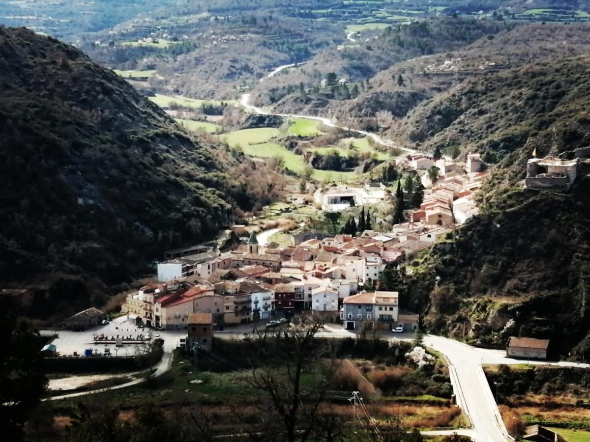 Вилла Cal Cap Xic Castellfullit de Riubregos Экстерьер фото