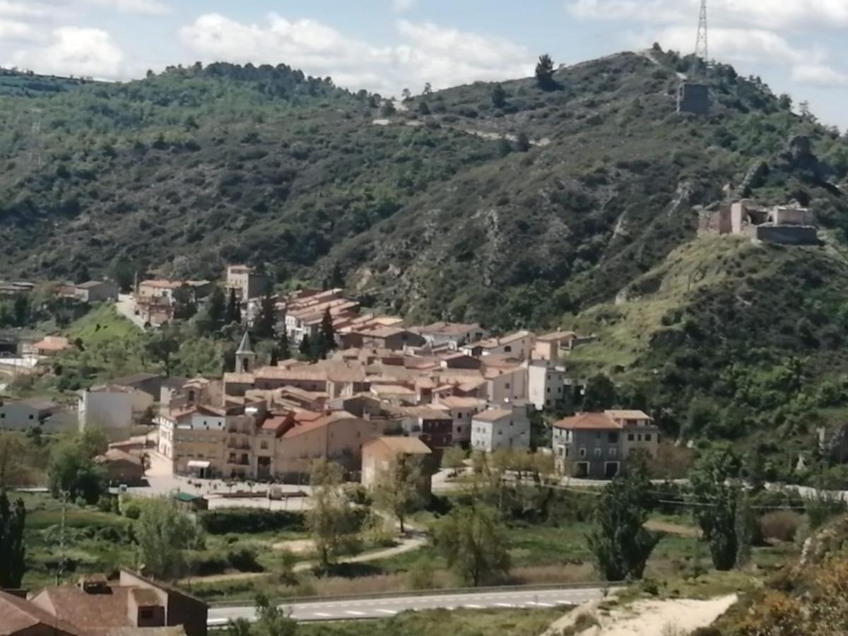 Вилла Cal Cap Xic Castellfullit de Riubregos Экстерьер фото